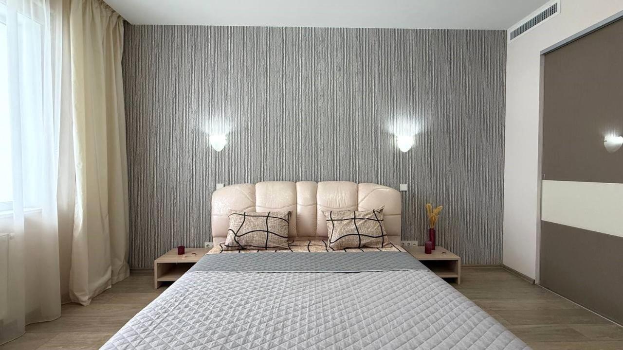 Sosnovaya gorka Apartment Kharkiv Bagian luar foto