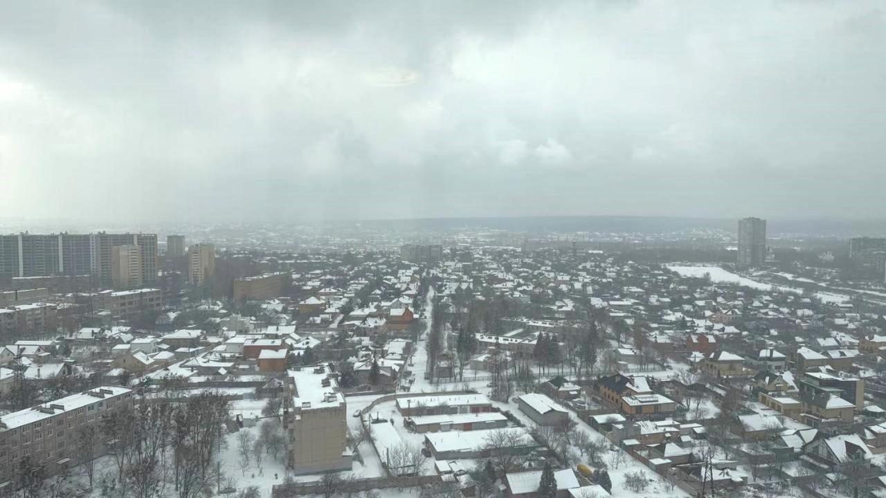 Sosnovaya gorka Apartment Kharkiv Bagian luar foto