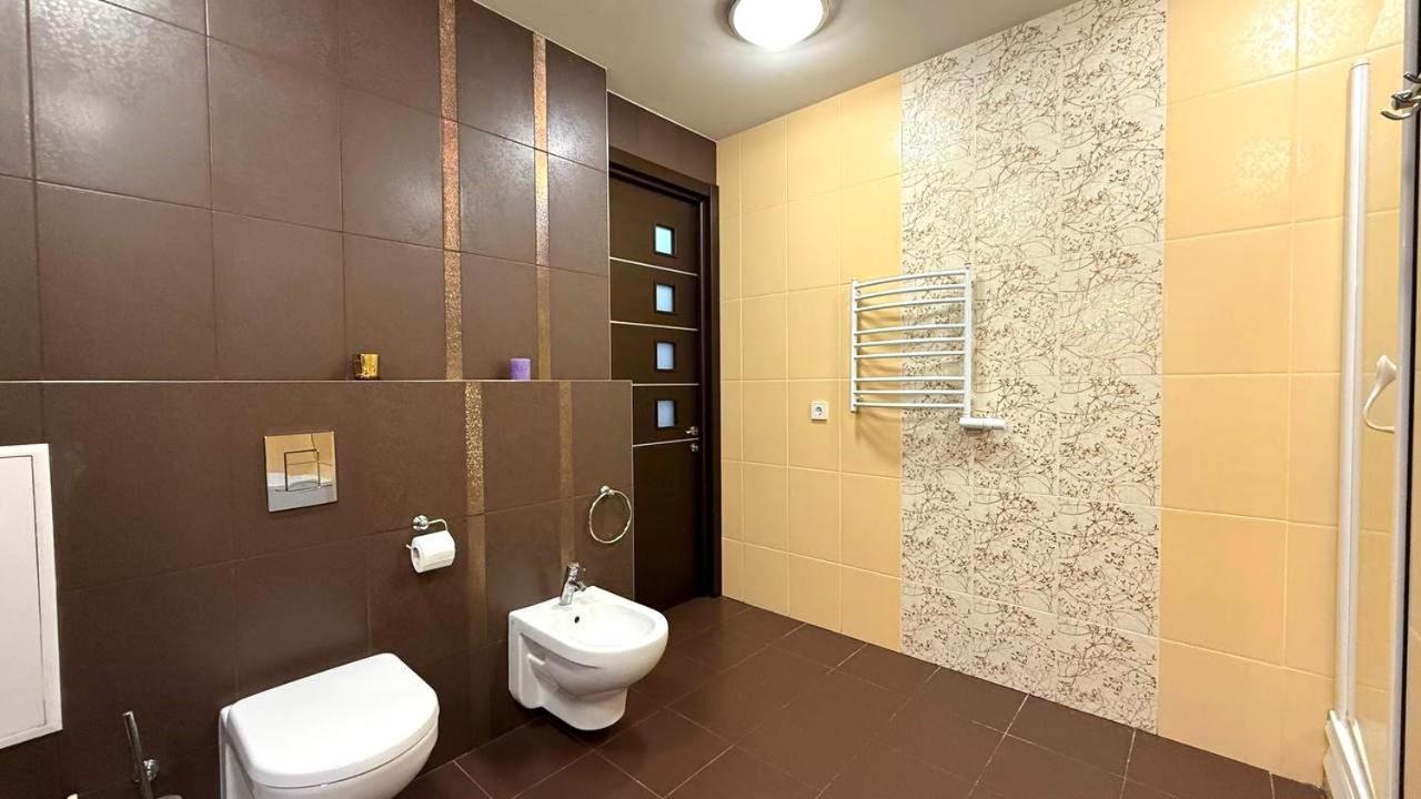 Sosnovaya gorka Apartment Kharkiv Bagian luar foto